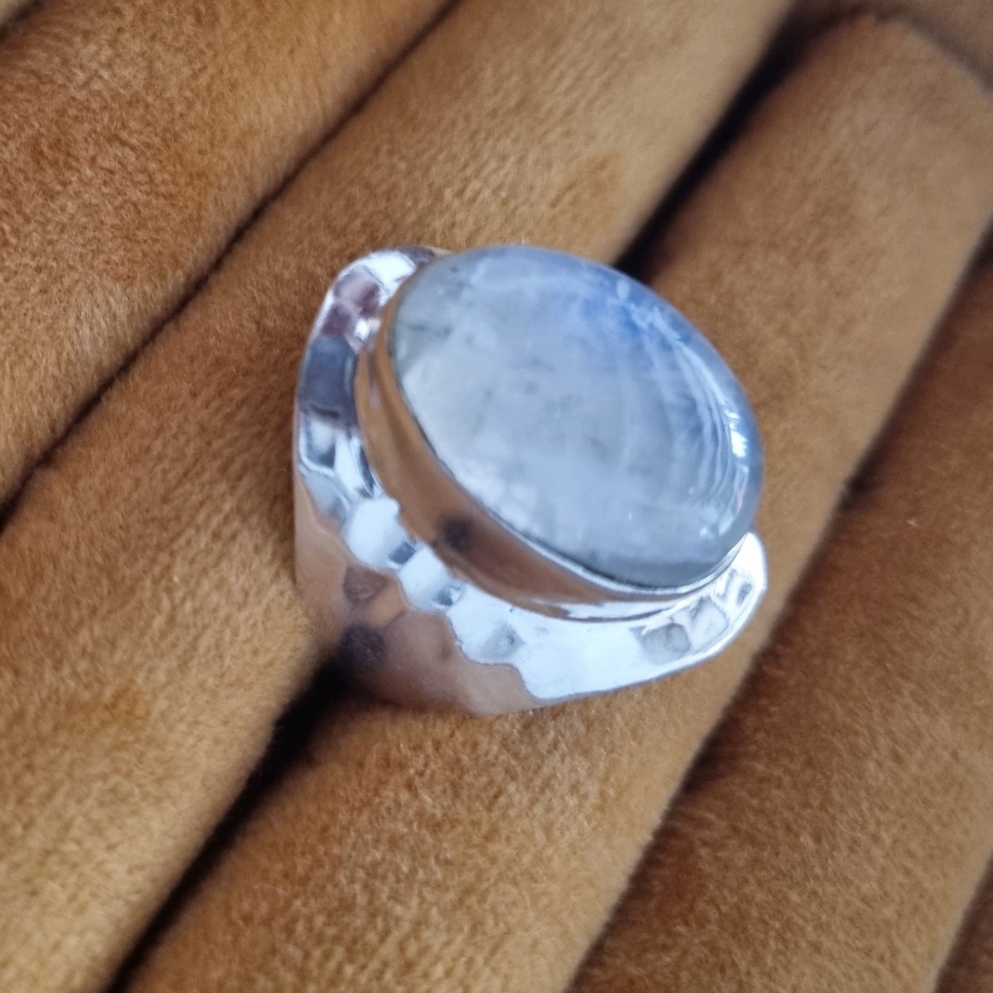 Silver ring - Moonstone