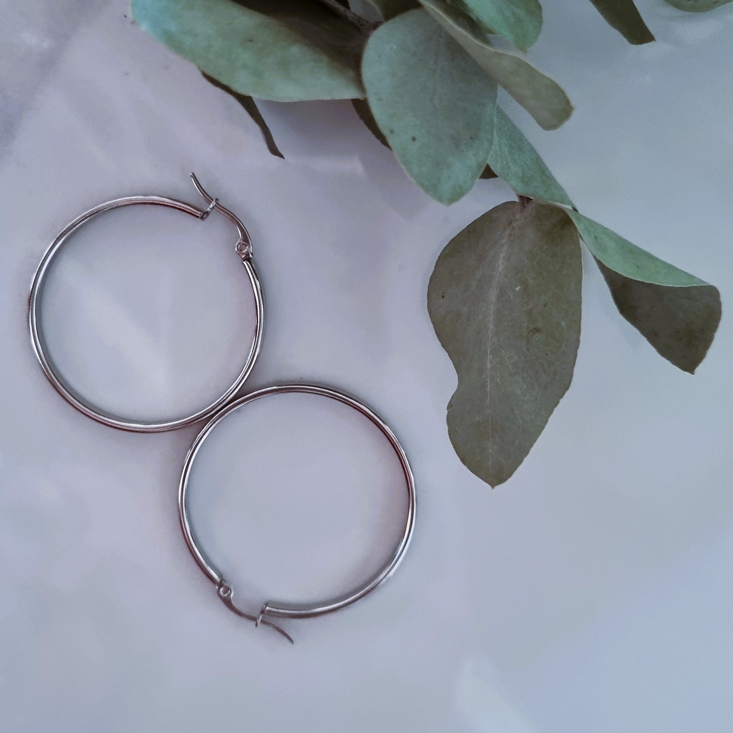 Hoops 4mm (5 options)