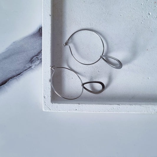 Minimal silver earrings