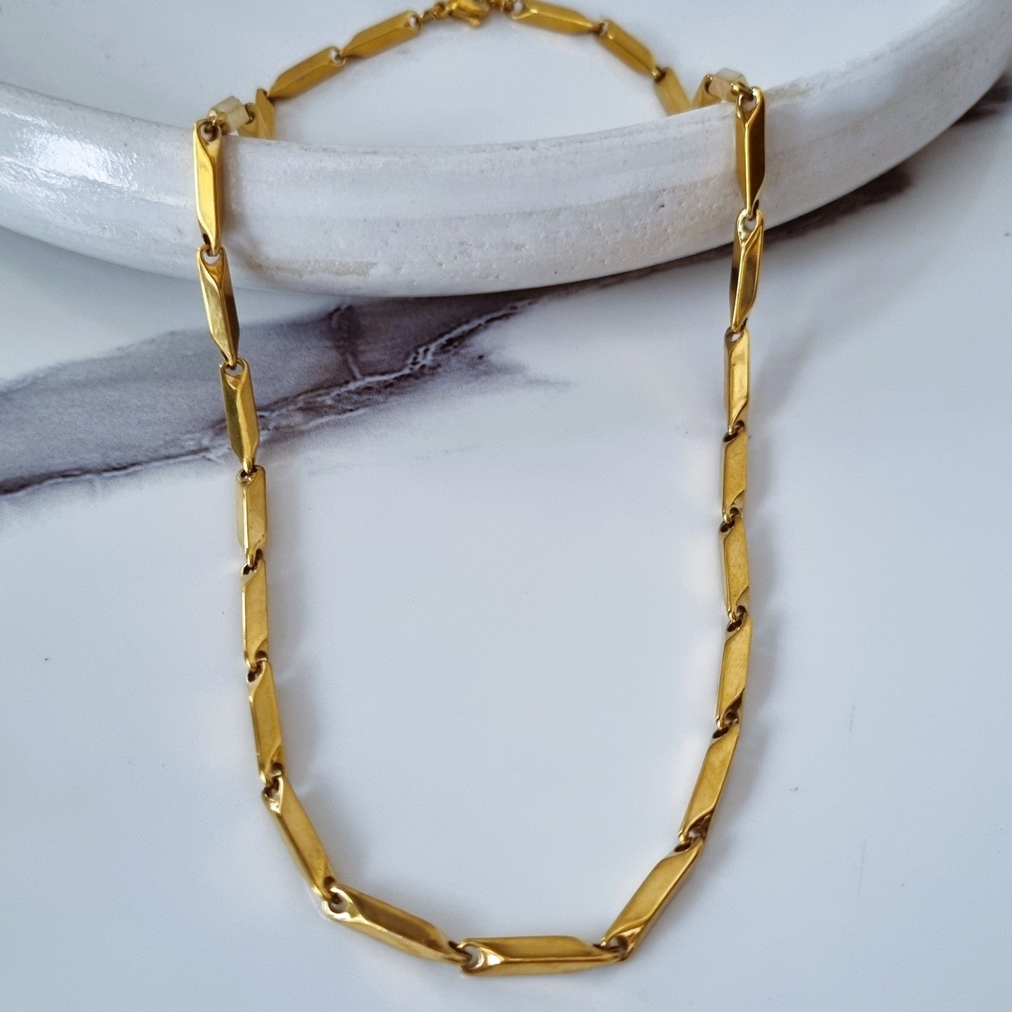 80s gold necklace