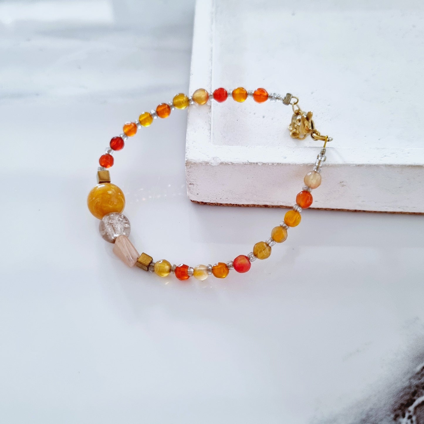 Oragne agate bracelet