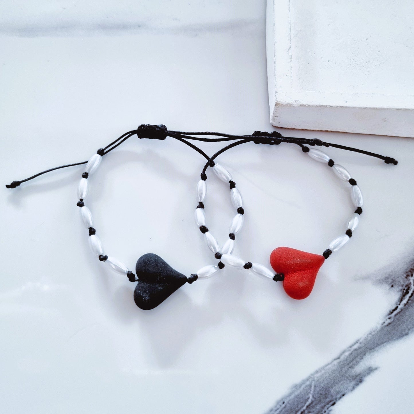 Adjustable hearts