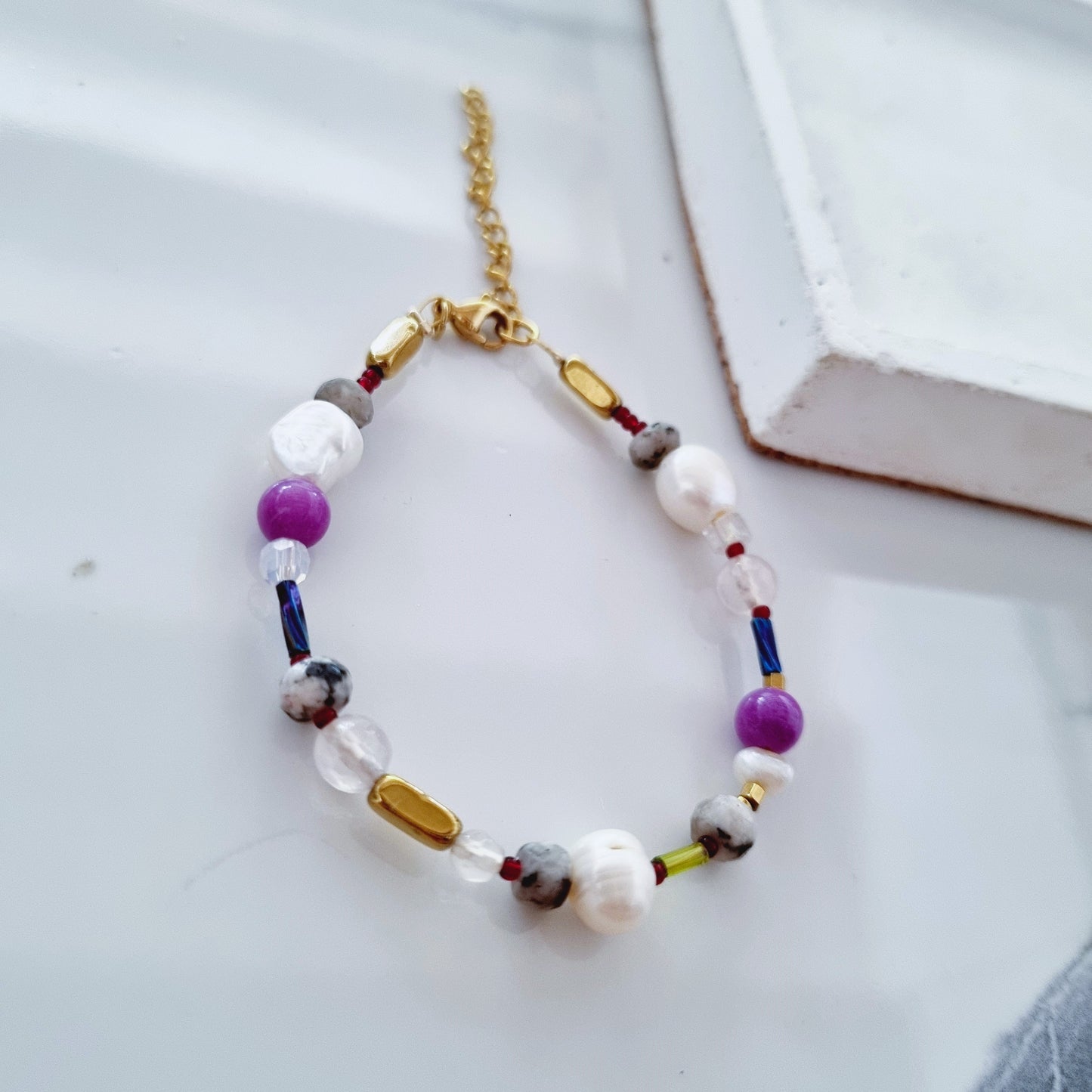 Mixing beads but bracelet