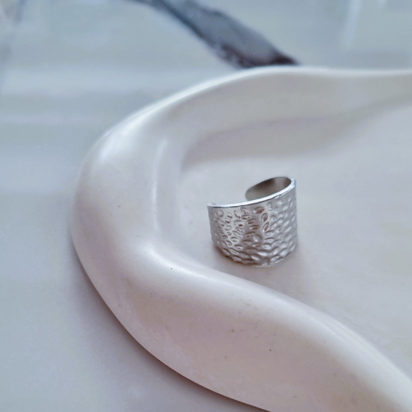 Thick silver ring