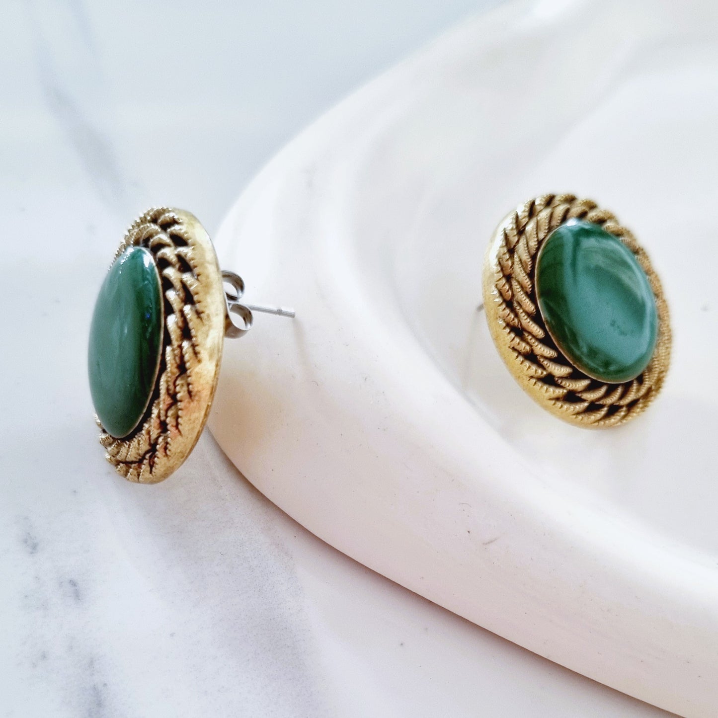 Vintage earrings Green