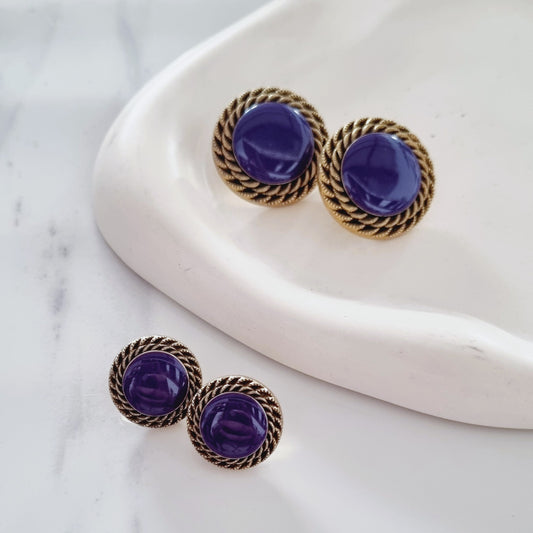 Vintage earrings - Purple