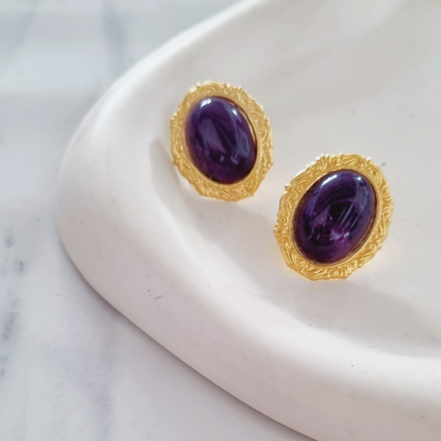 Vintage earrings - Oval medium