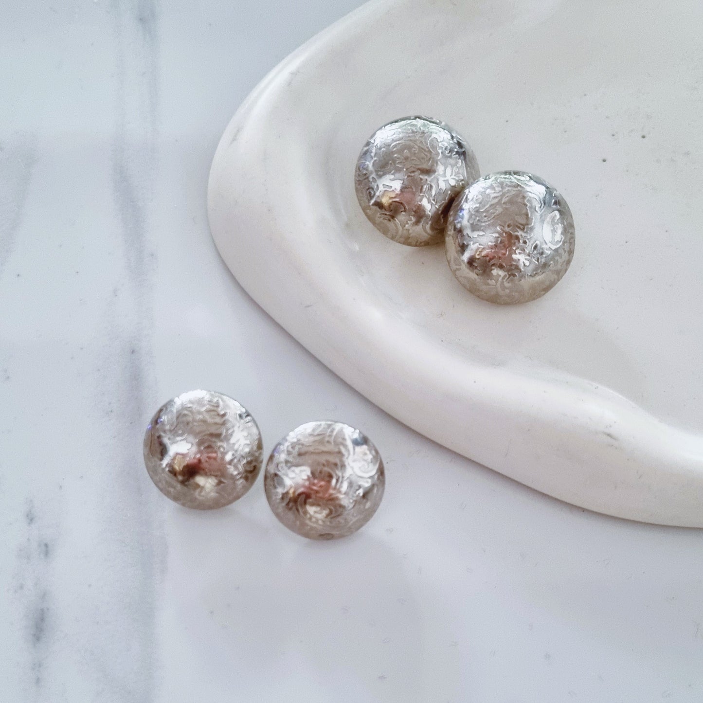 Vintage earrings - Silver flowers