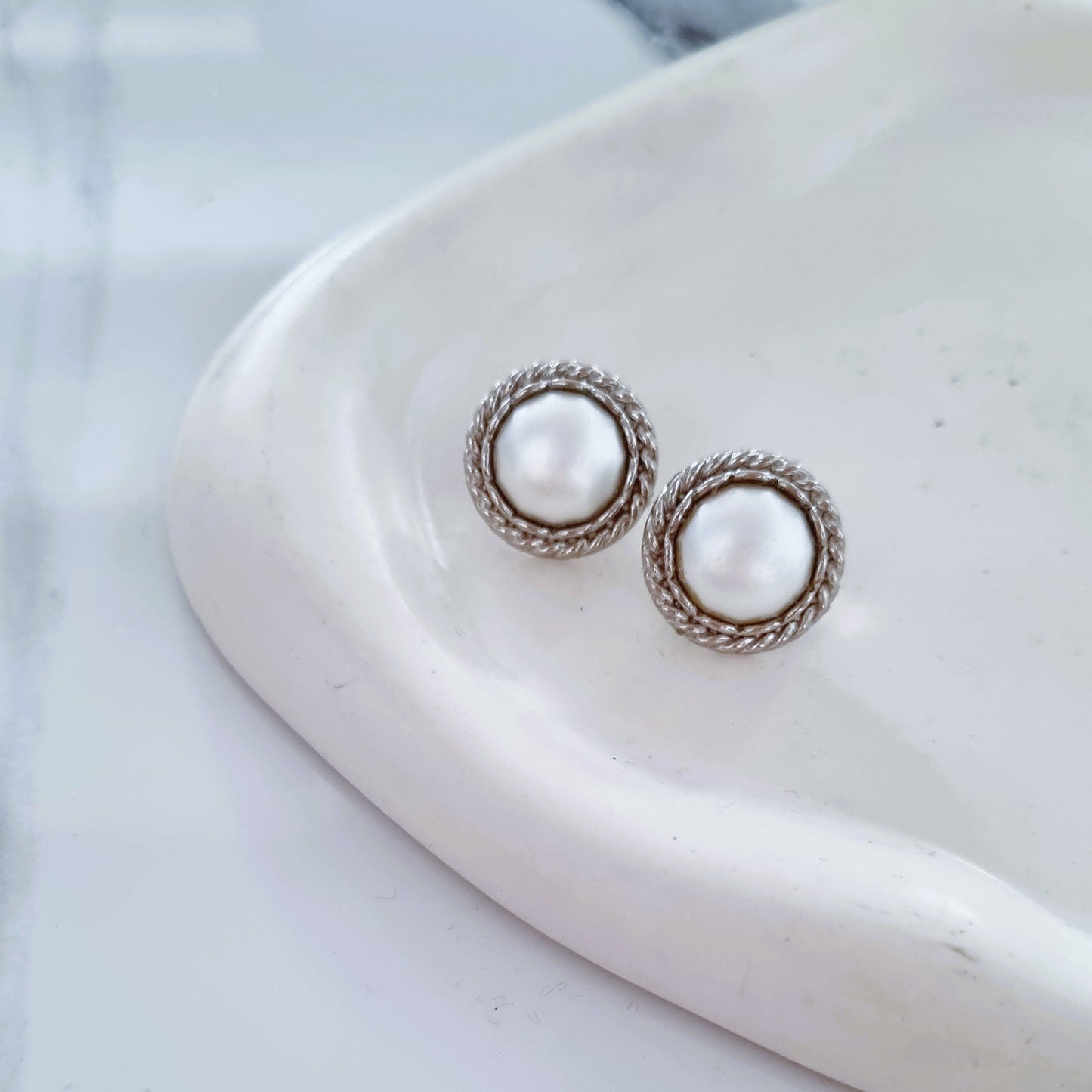 Vintage earrings - Silver/pearl