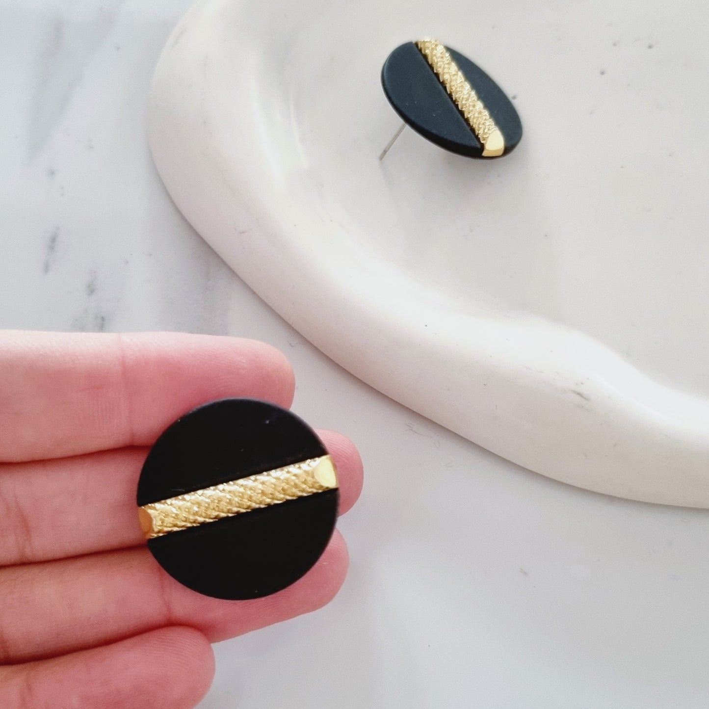 Vintage earrings - Black