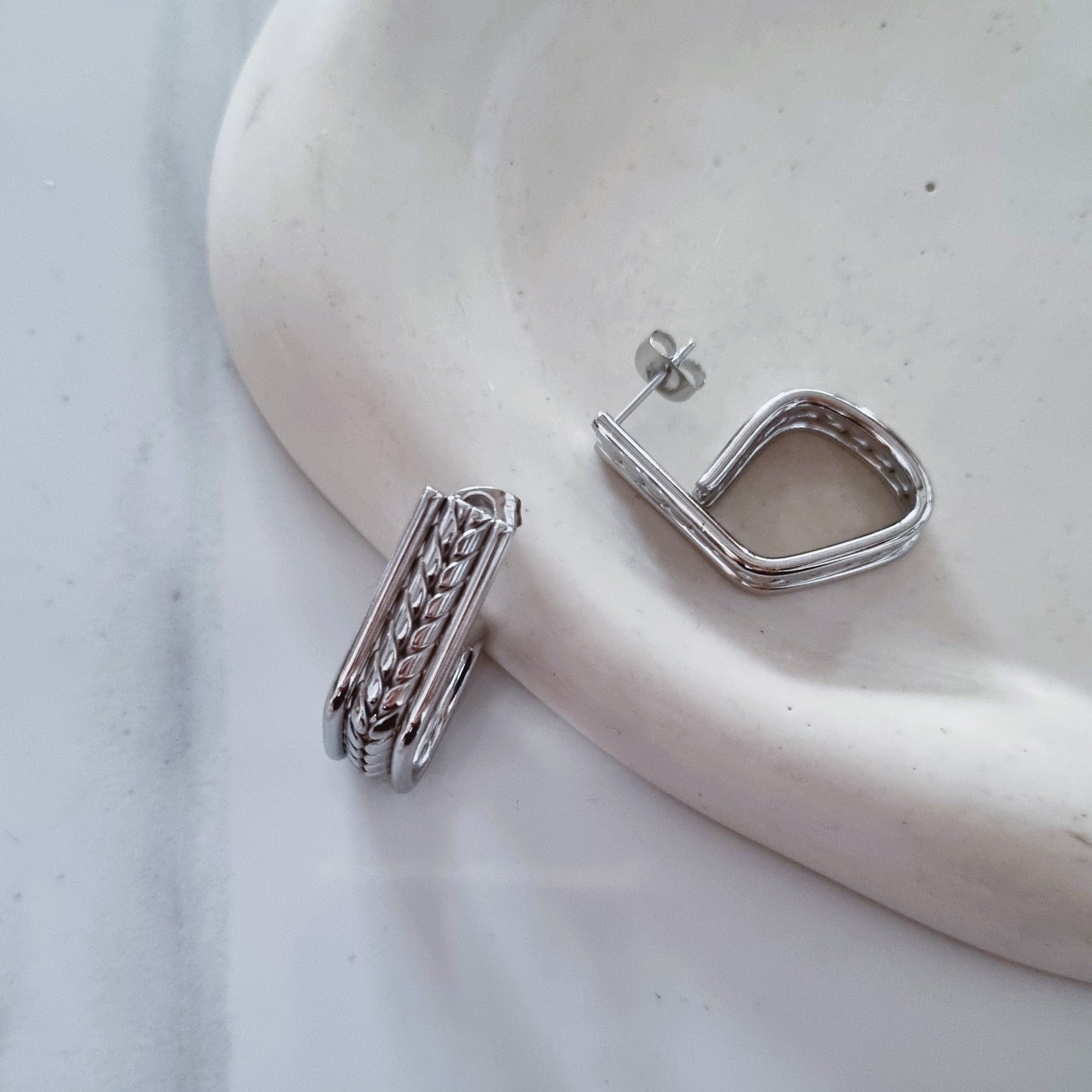 Silver geometric earrings