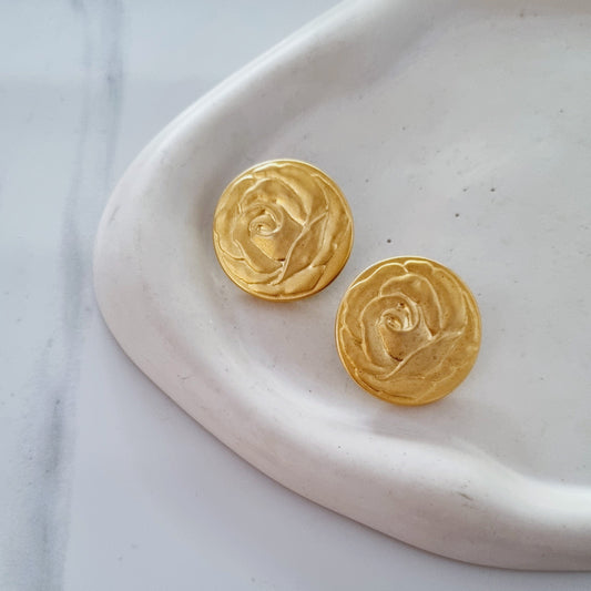 Vintage earrings - Rose