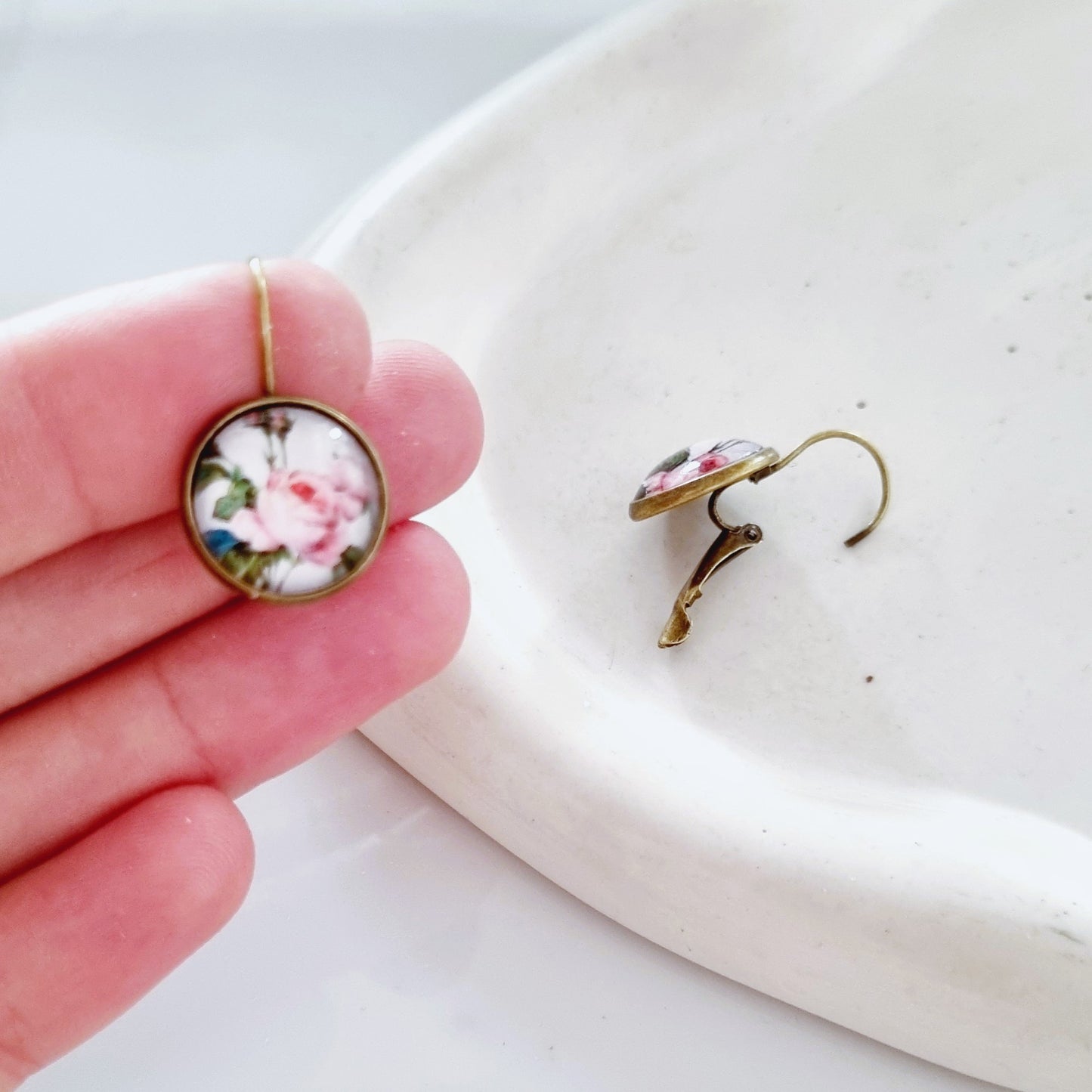 Pink roses earrings