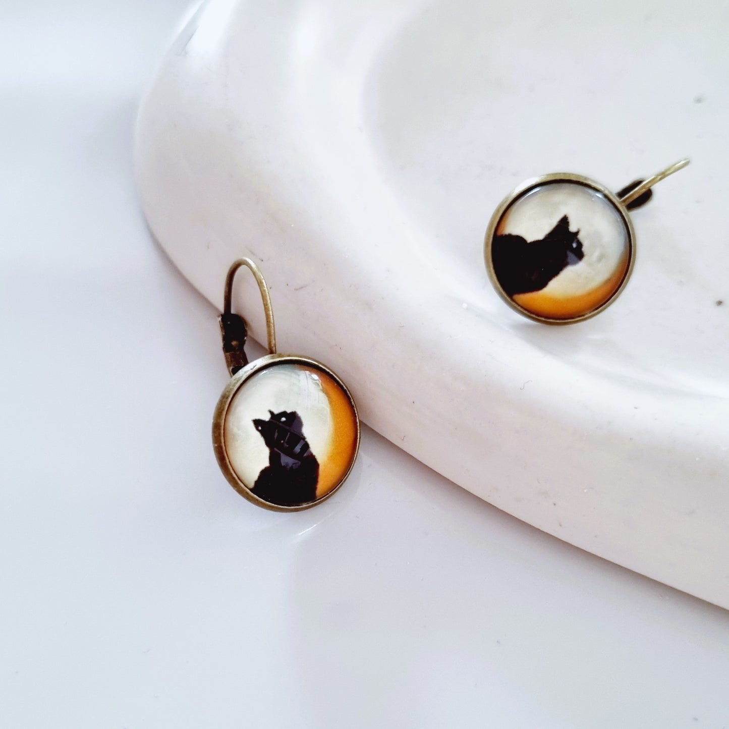 Black cat earrings