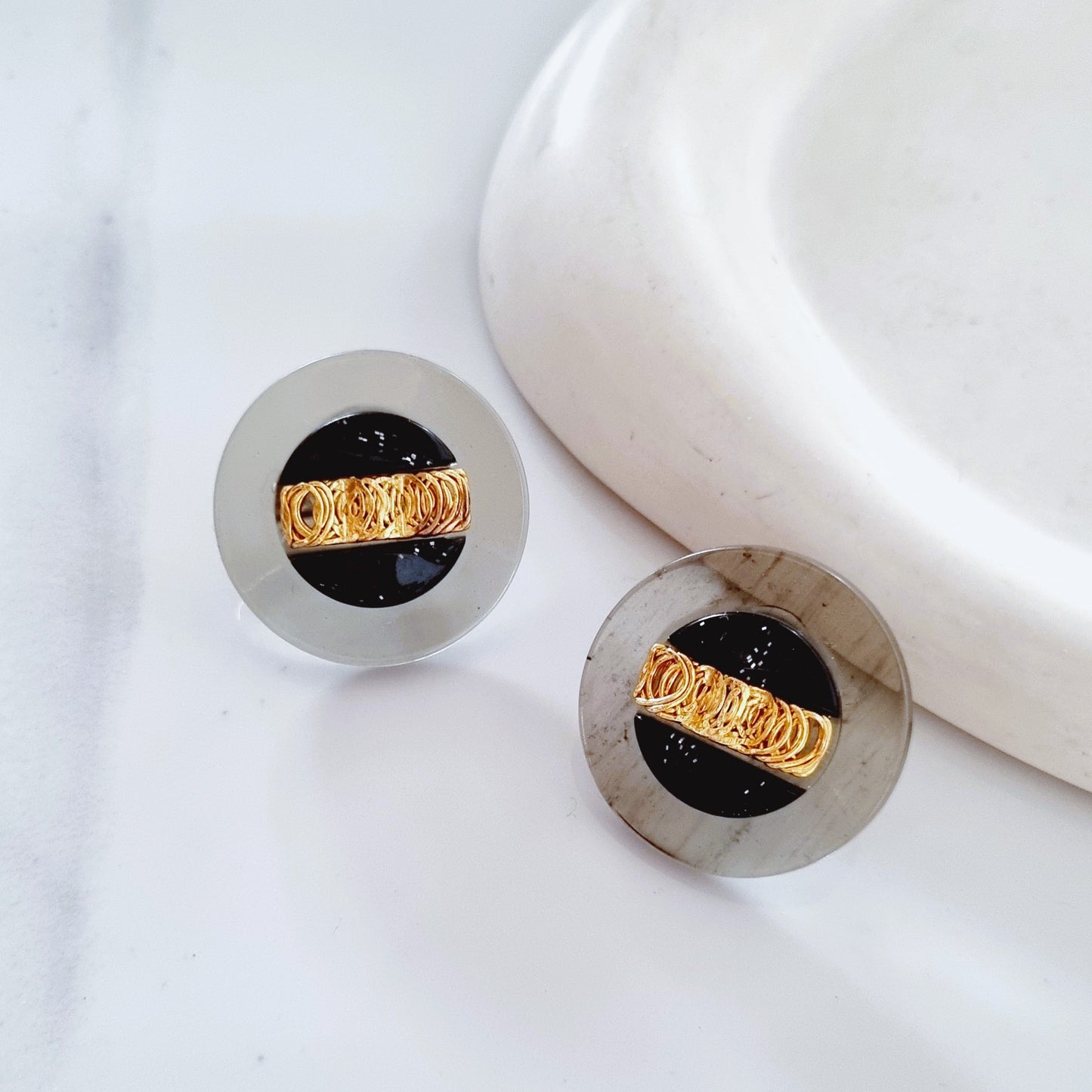 Vintage Earrings - Transparent black