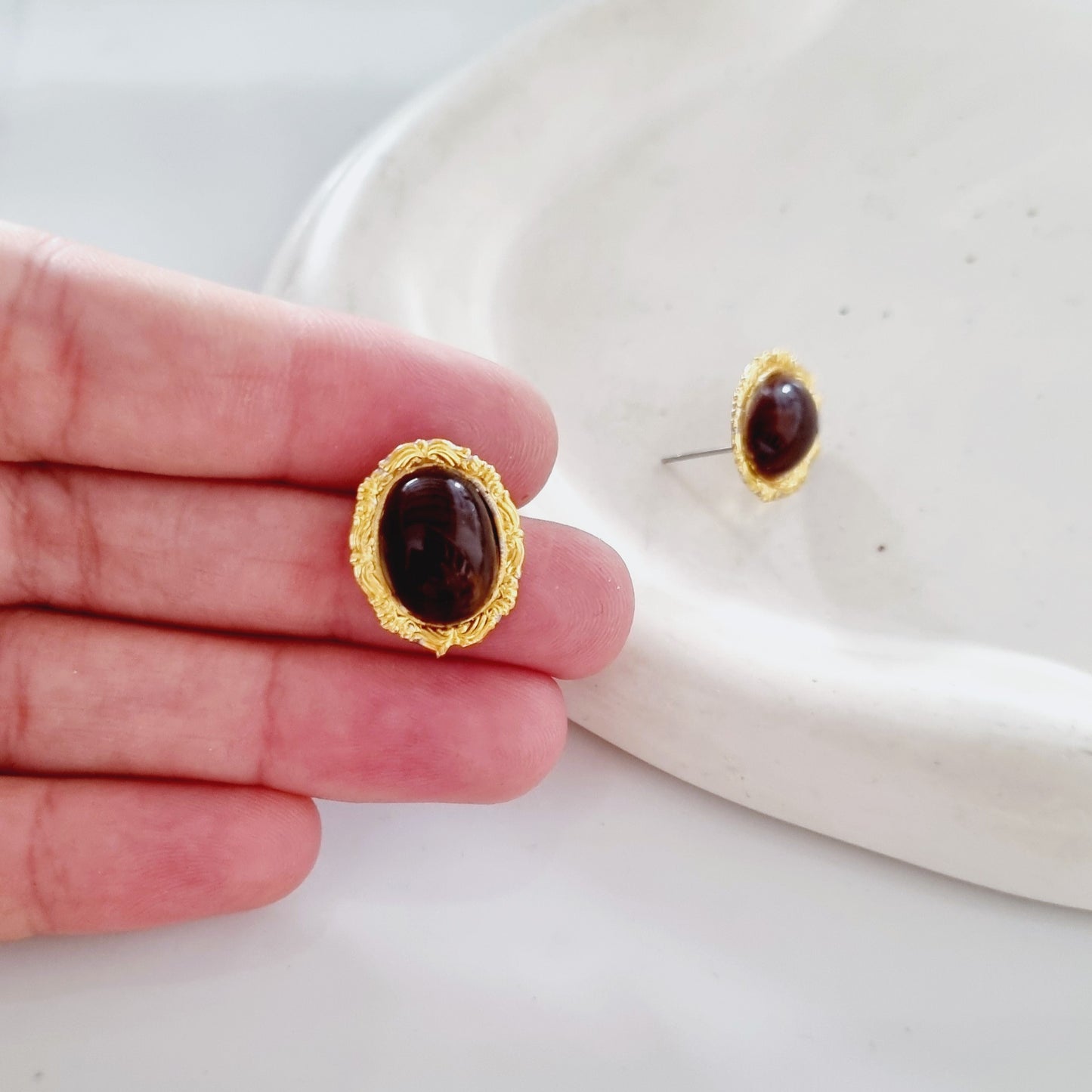 Vintage Earrings - Oval (small)