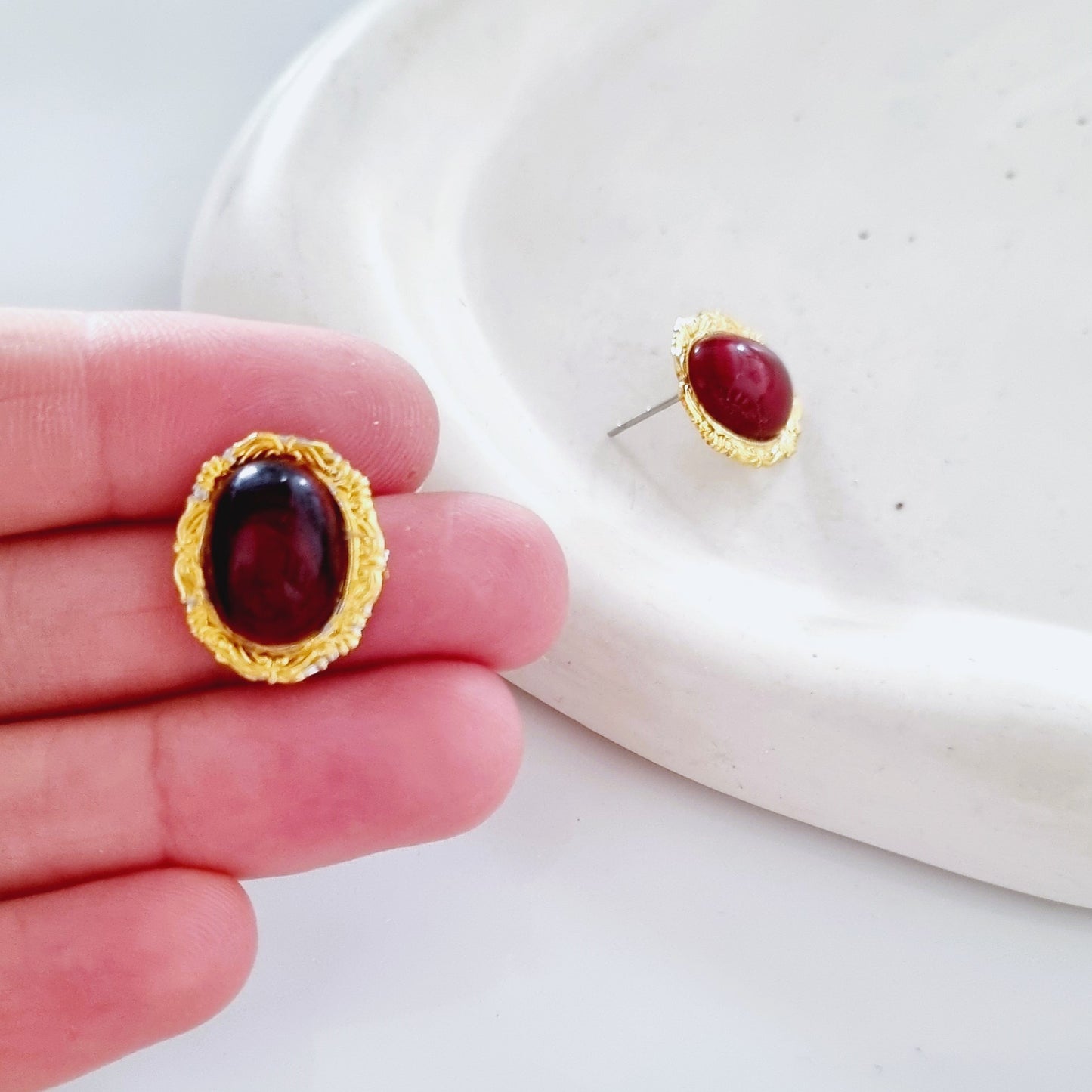 Vintage Earrings - Oval (small)