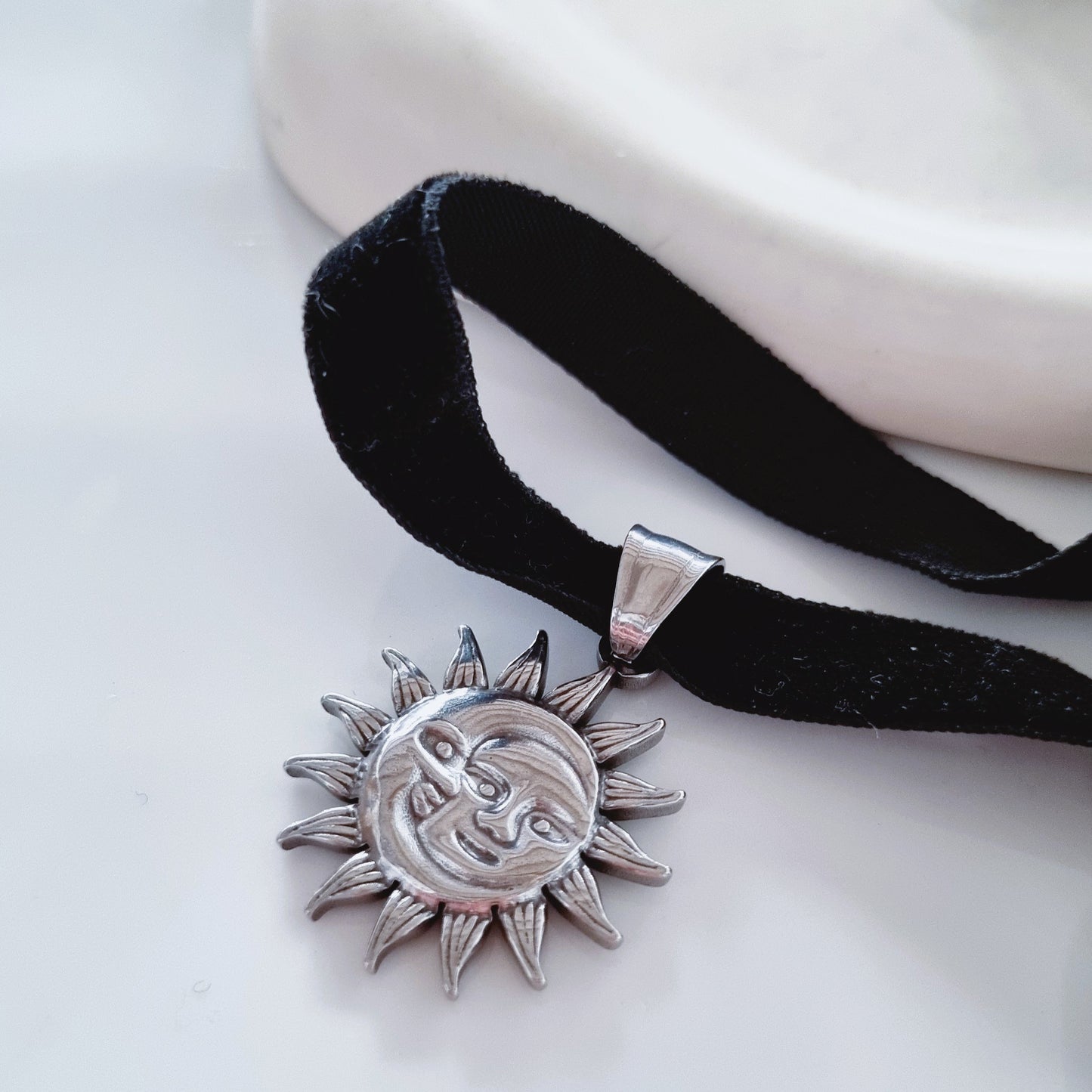 Silver sun choker