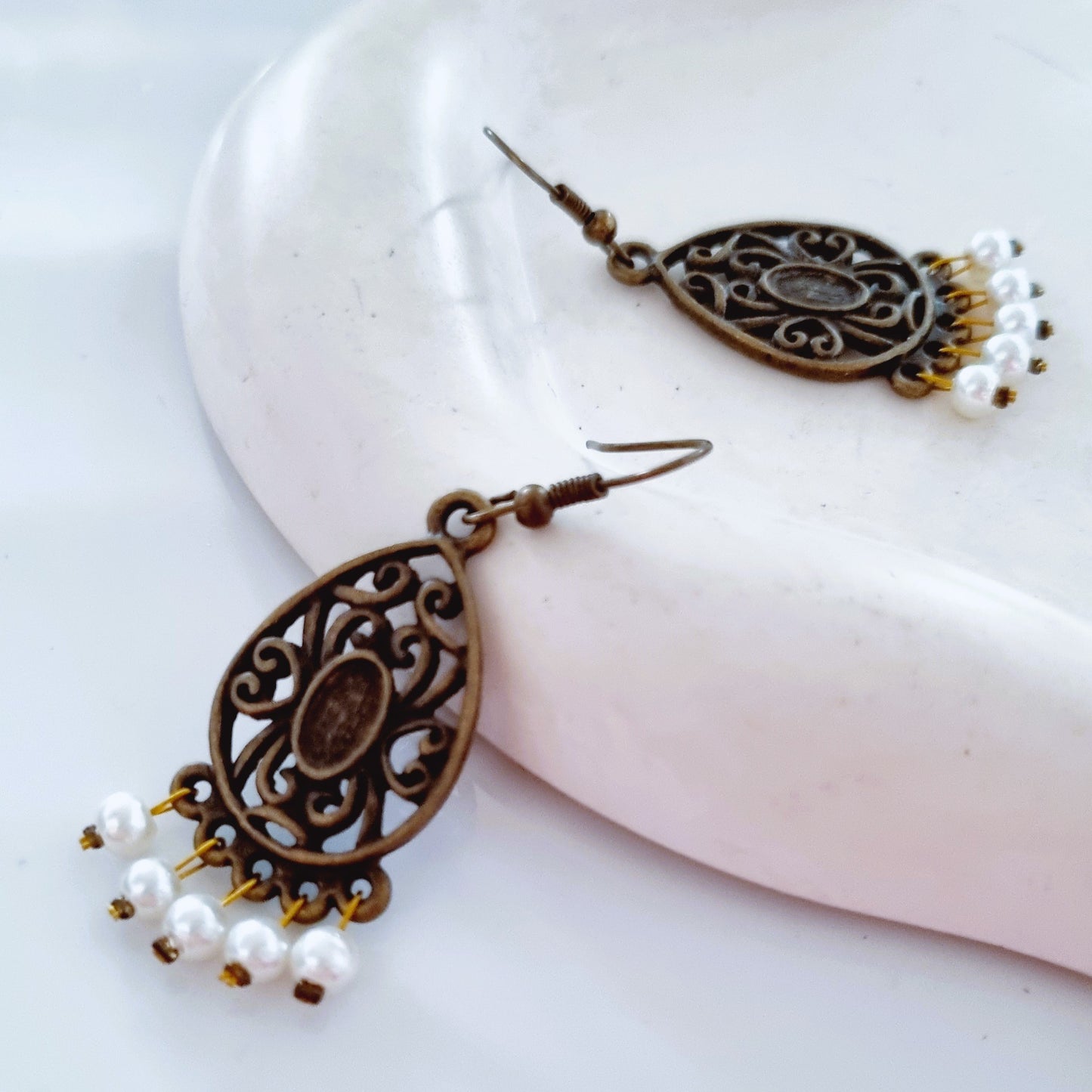 VIntage style earrings 2