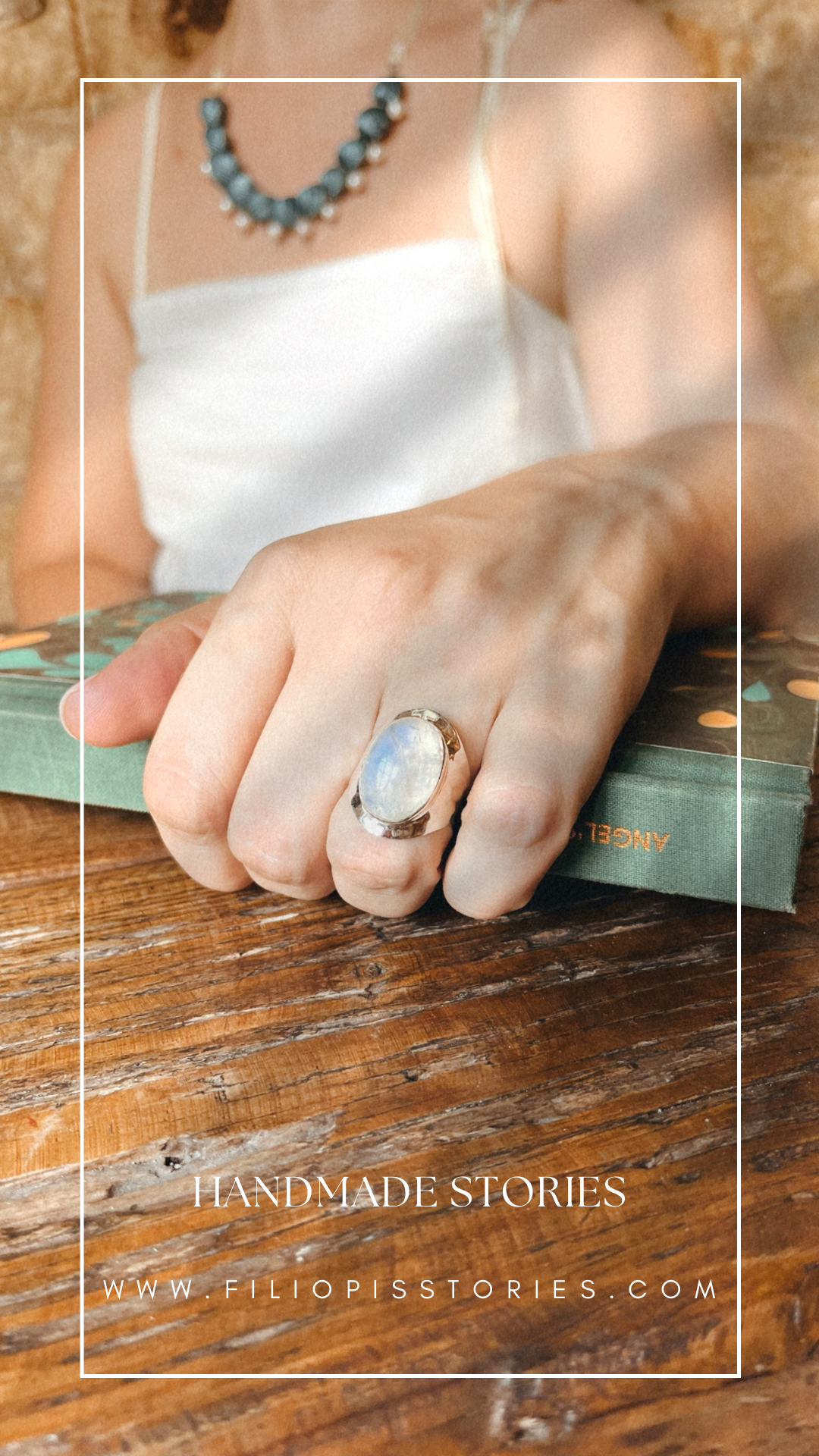 Silver ring - Moonstone